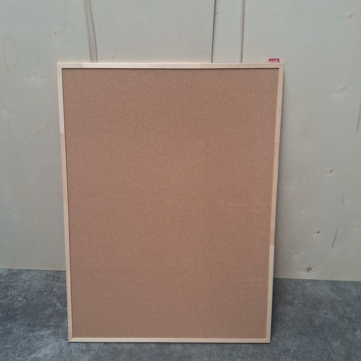 OUTLET - Prikbord met houten lijst - 90 x 120 cm