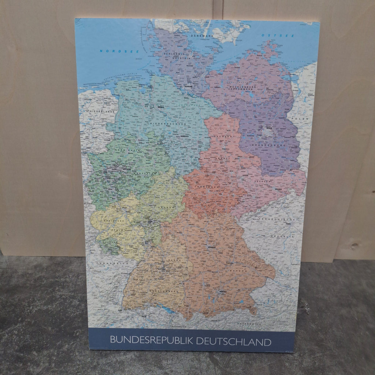 OUTLET - Prikbord Duitsland - 60 x 90 cm