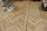 Kurk24 Corkwood Visgraat Parket Hout met kurk Visgraat  - Eiken Rustiek - PARTIJ 25m2