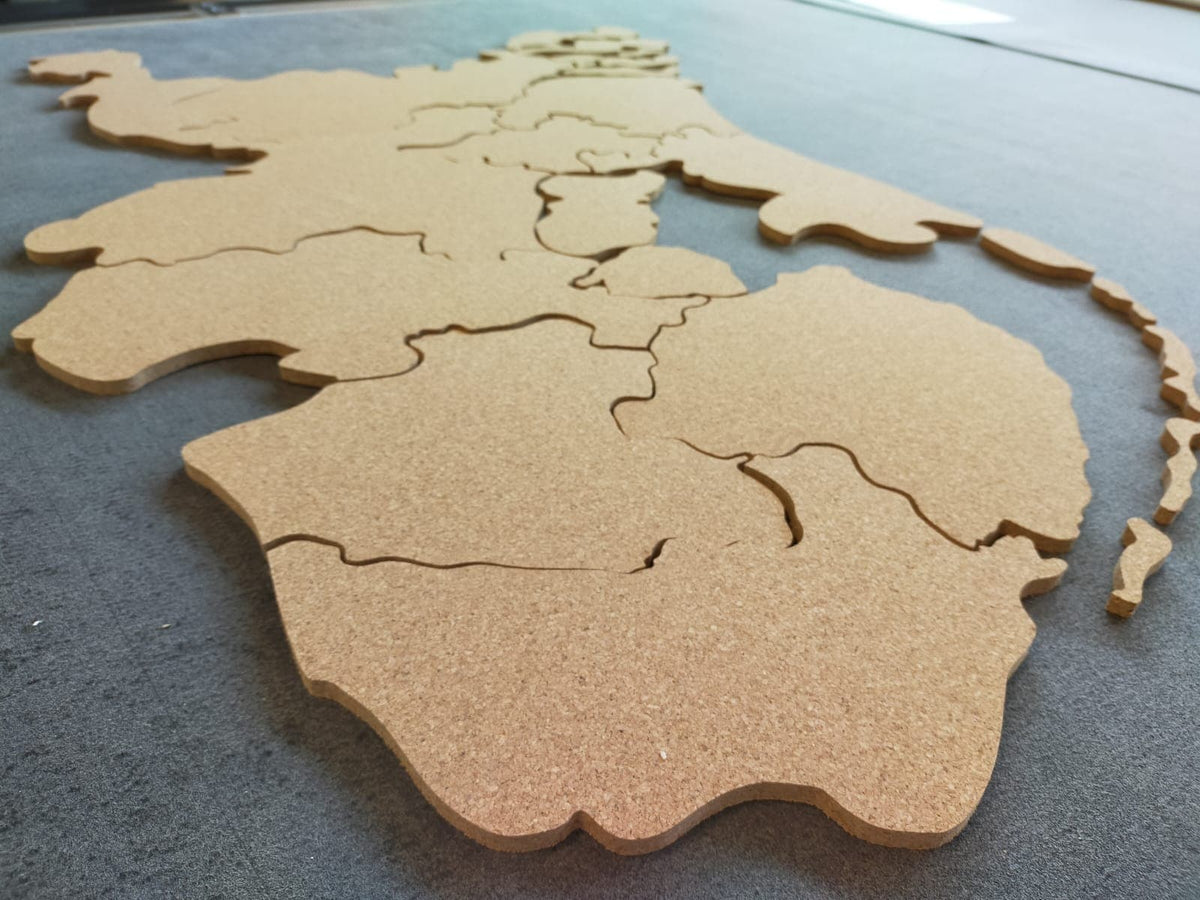 Kurk24 Kurk Prikbord – Nederland Kaart – Zelfklevend – 140×70 cm – 10 mm dik