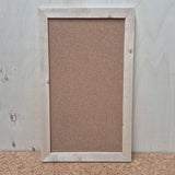 Kurk24 OUTLET - Prikbord met steiger houten lijst - 60 x 99 cm