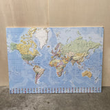 Kurk24 OUTLET - Prikbord Wereld - 100x140cm - in het Duits