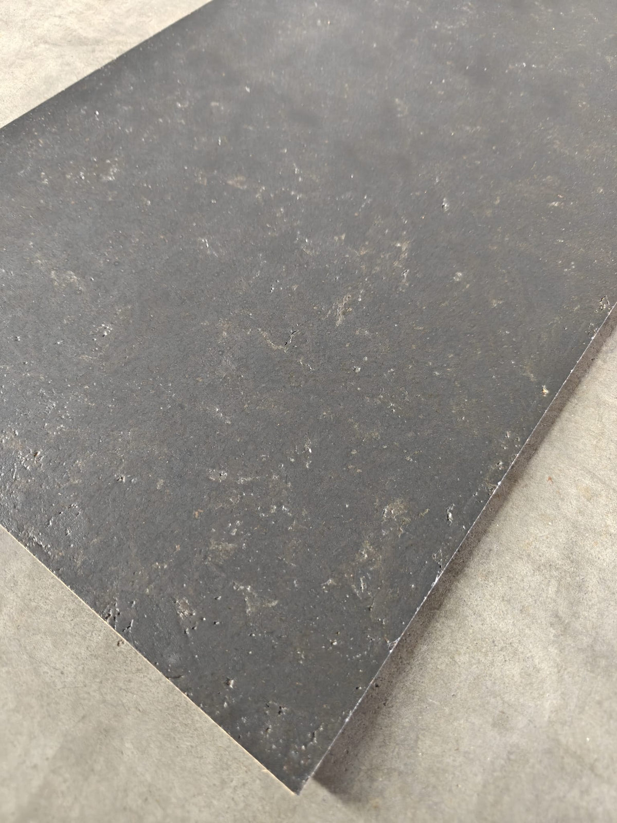Kurk24 Plak Kurkvloer Nachtzwart – 60 x 30 cm | 4 mm dik | PARTIJ 8,8m²